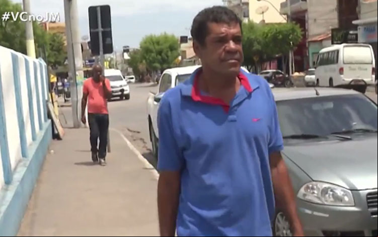 Família enterra corpo errado, e baiano tenta provar que está vivo 13 anos após enterro