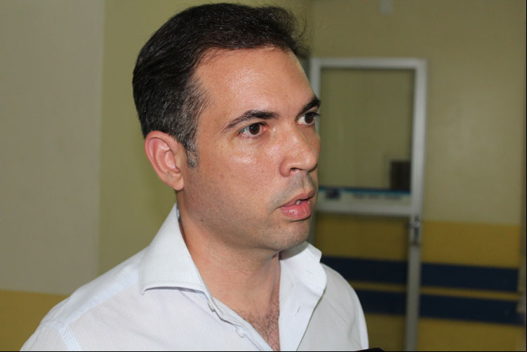 Brumadenses assinam abaixo assinado em repúdio ao aumento de cadeiras na câmara de vereadores